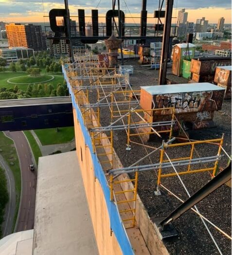 Scaffold on roof